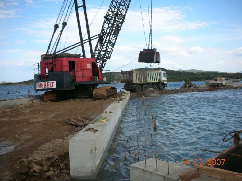 contiAssociati-OlbiaPortoTuristico-vistaCantiere3 contiAssociati-OlbiaPortoTuristico-vistaCantiere3